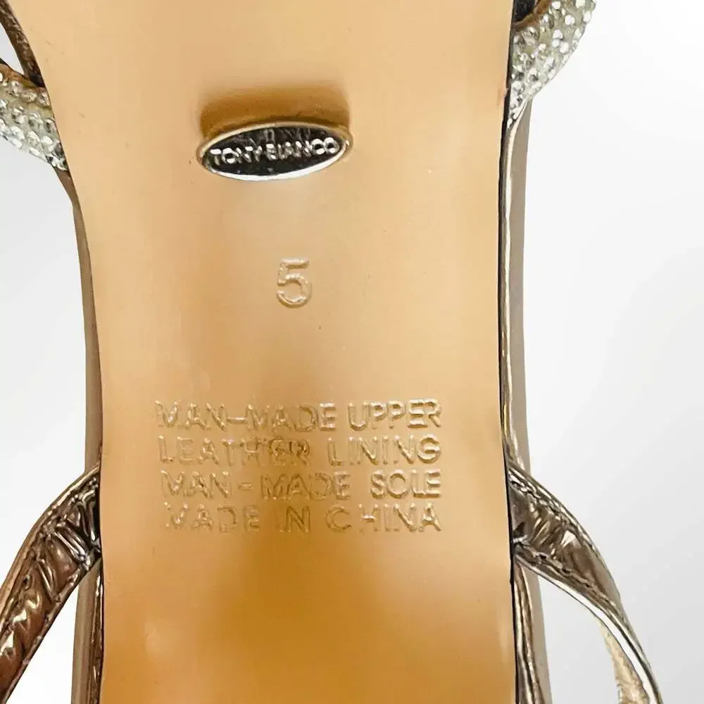 Tony Bianco gently used